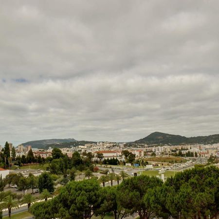 Balcony With View, Private Garage, An Elevator Apartment Setubal Bagian luar foto